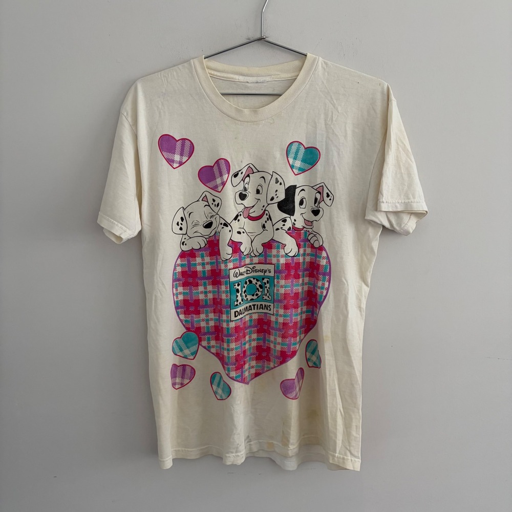 Vintage Walt Disney 101 Dalmatians Cream Graphic T-Shirt Hearts